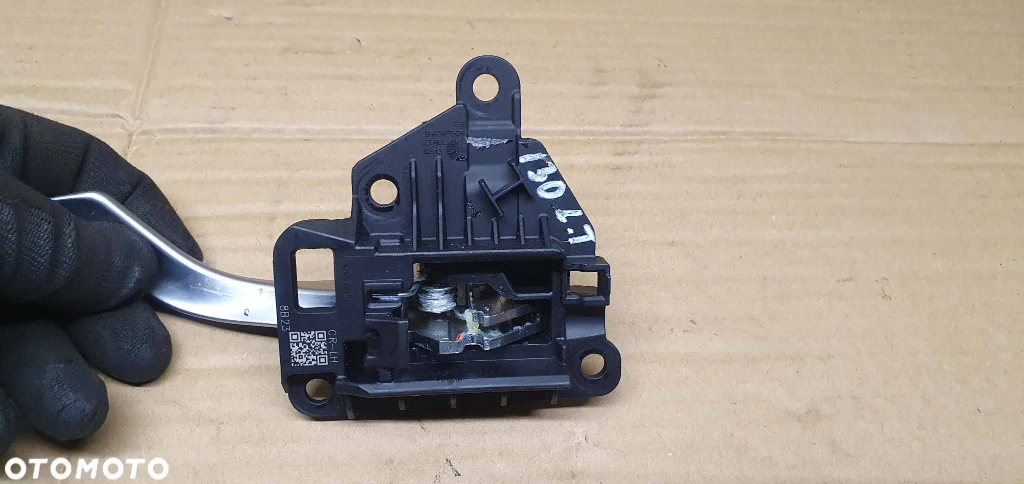 Klamka lewy tył tylna lewa wewnętrzna Hyundai I30 III 82613-G4000 - 4