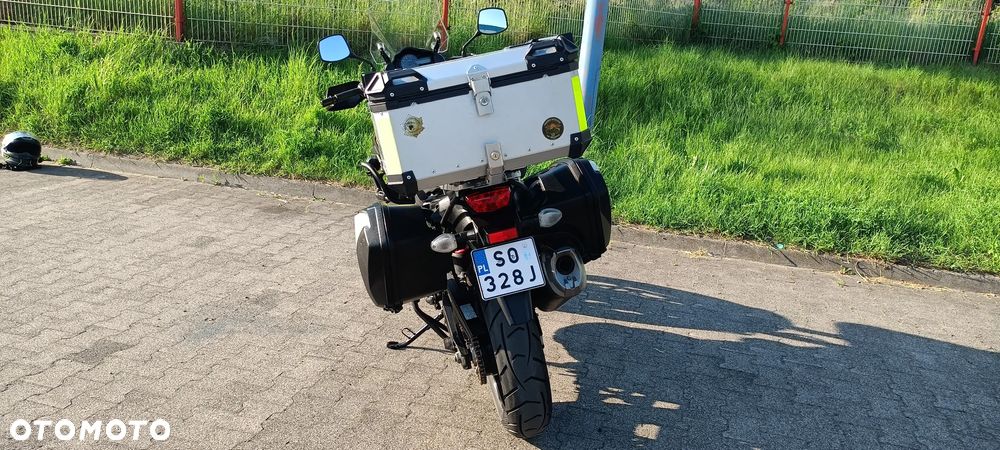 Suzuki DL - 17