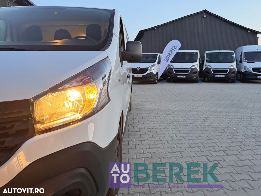 Renault Trafic - 17