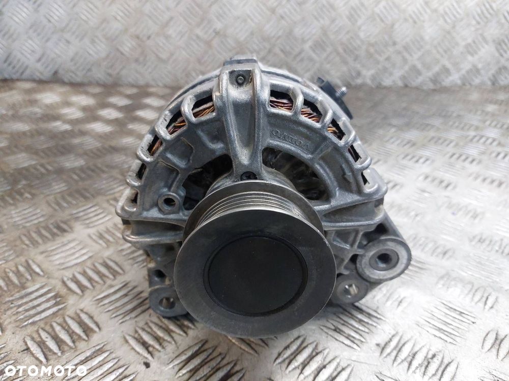 ALTERNATOR VOLVO V70 III 2.0 T5 31489212 ID: 237592 - 1