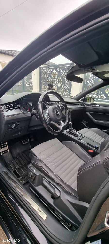 Volkswagen Passat - 11