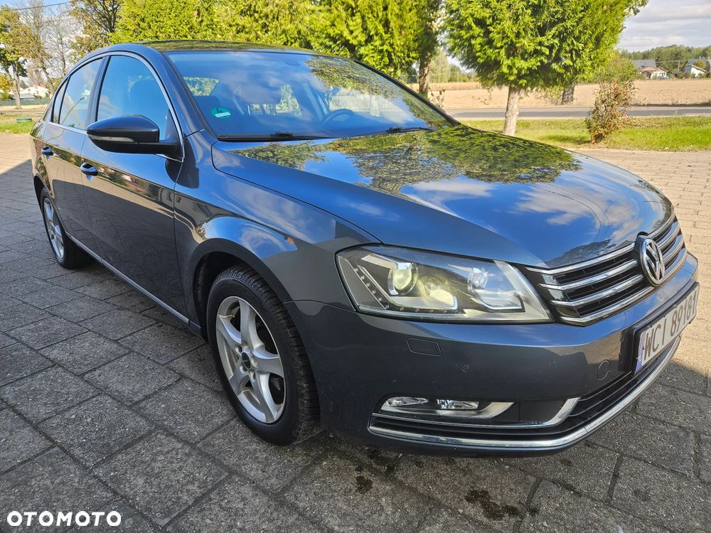 Volkswagen Passat Variant 2.0 TDI DSG BlueMotion Technology Trendline - 2