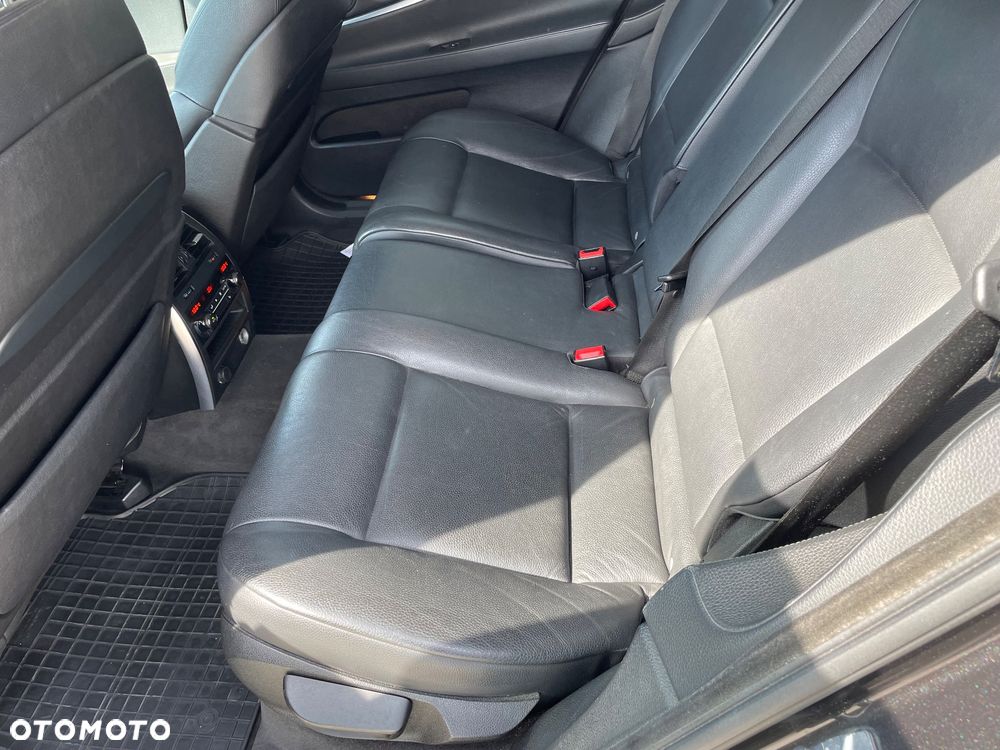 BMW 5GT 530d - 9