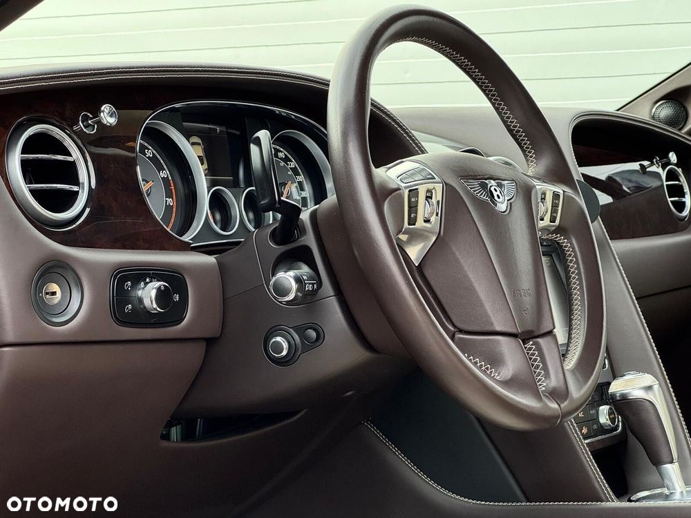 Bentley Continental GT - 26