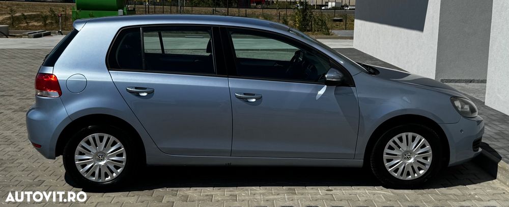 Volkswagen Golf 1.6 TDI BlueMotion Technology Comfortline - 15