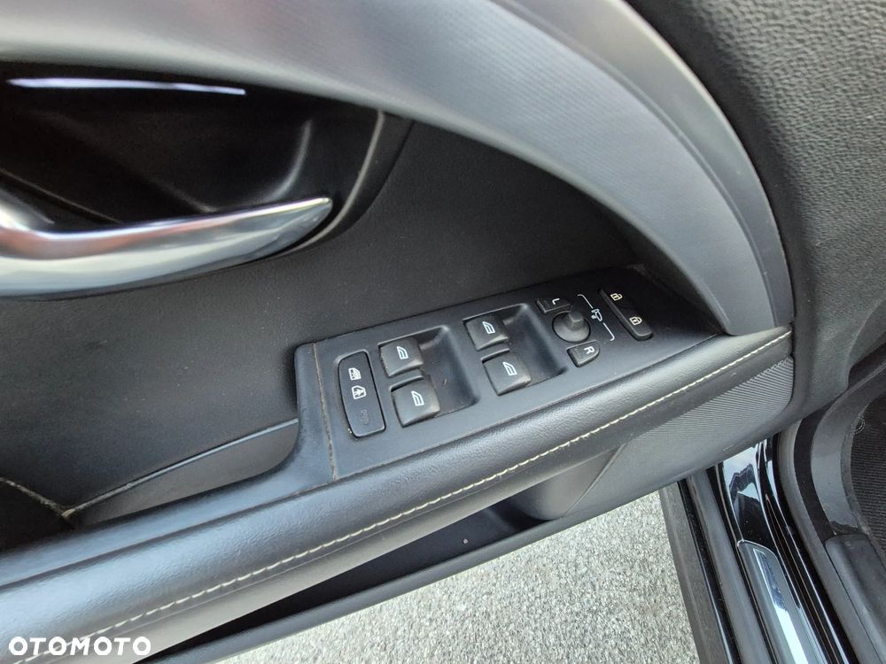 Volvo V70 D3 Drive-E Dynamic Summum - 24