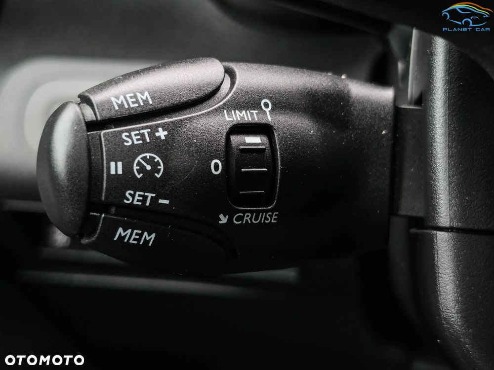 Citroën Berlingo M BlueHDi 130 SHINE - 30