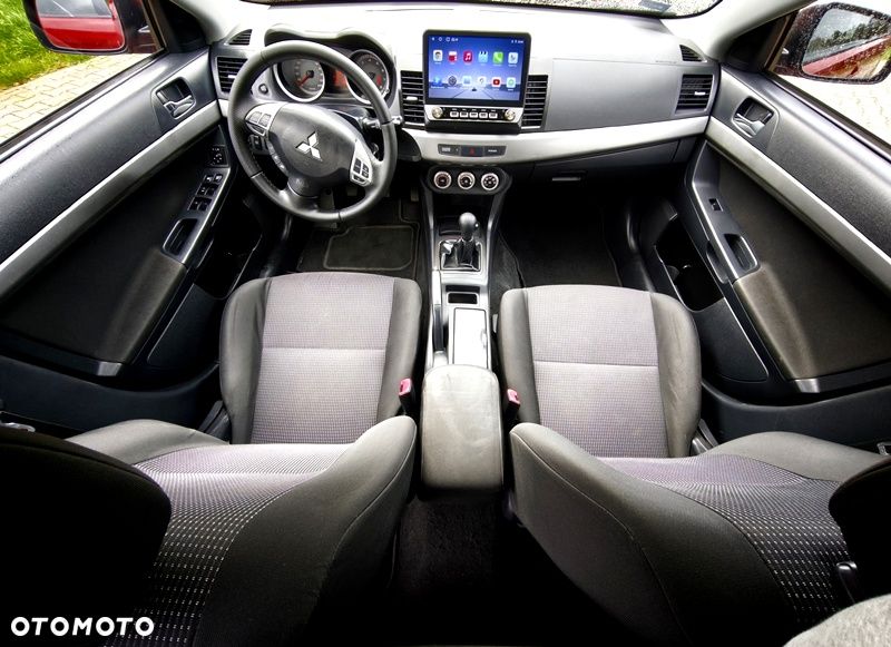 Mitsubishi Lancer - 6