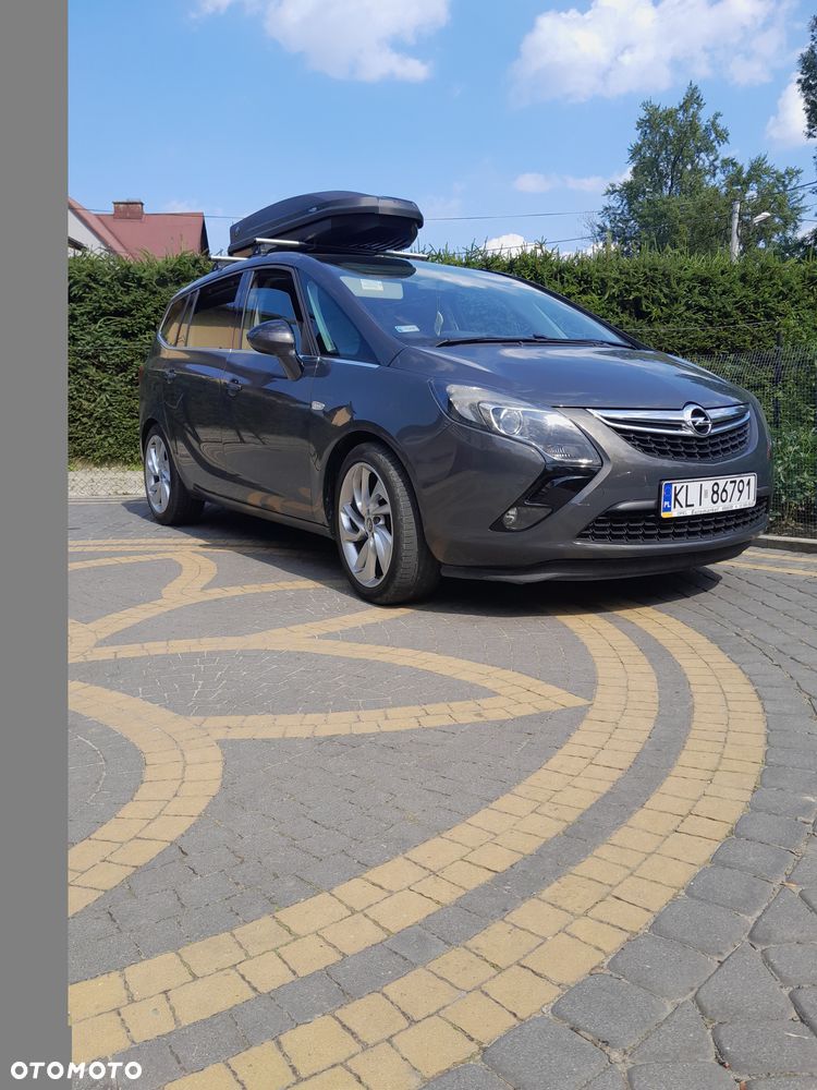 Opel Zafira - 2