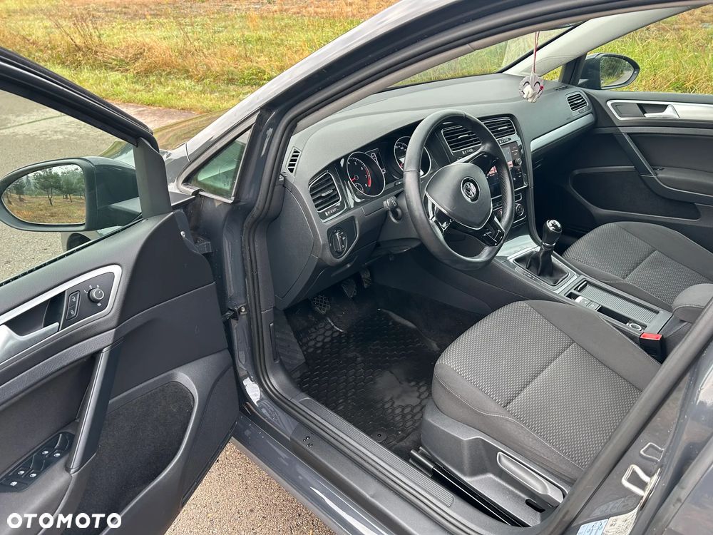 Volkswagen Golf 1.0 TSI Comfortline - 8