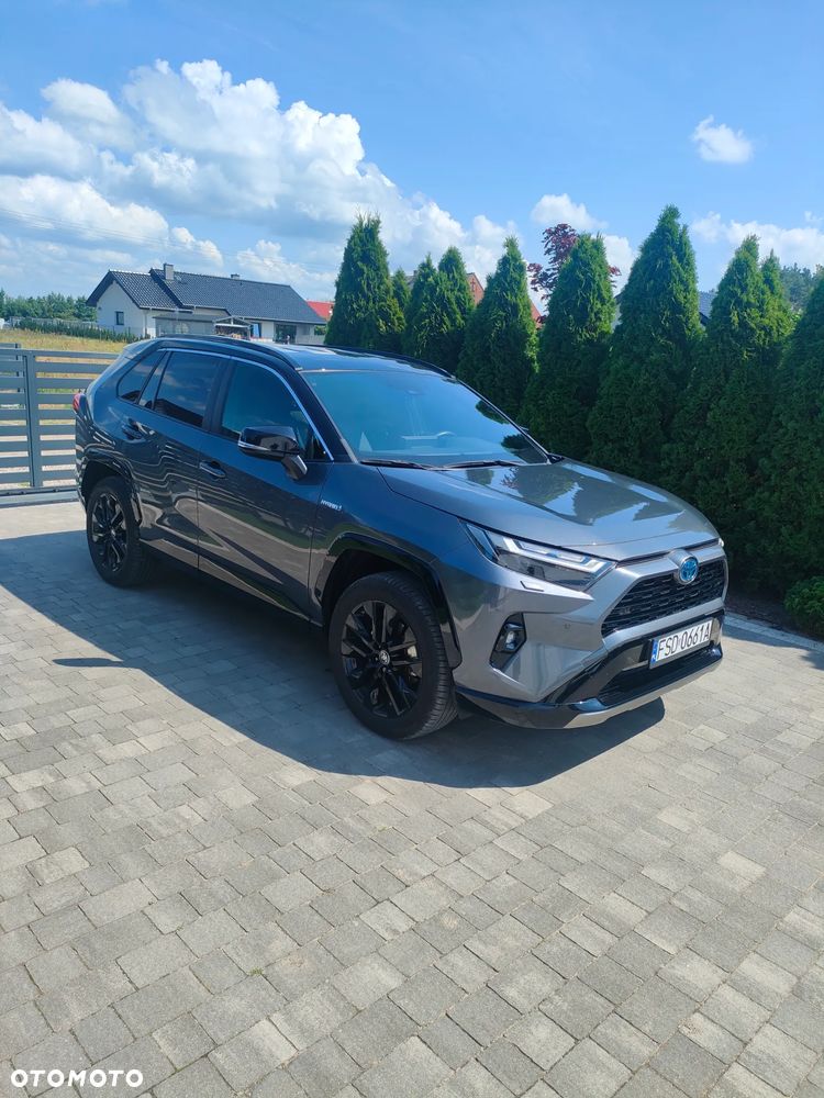 Toyota RAV4 - 1