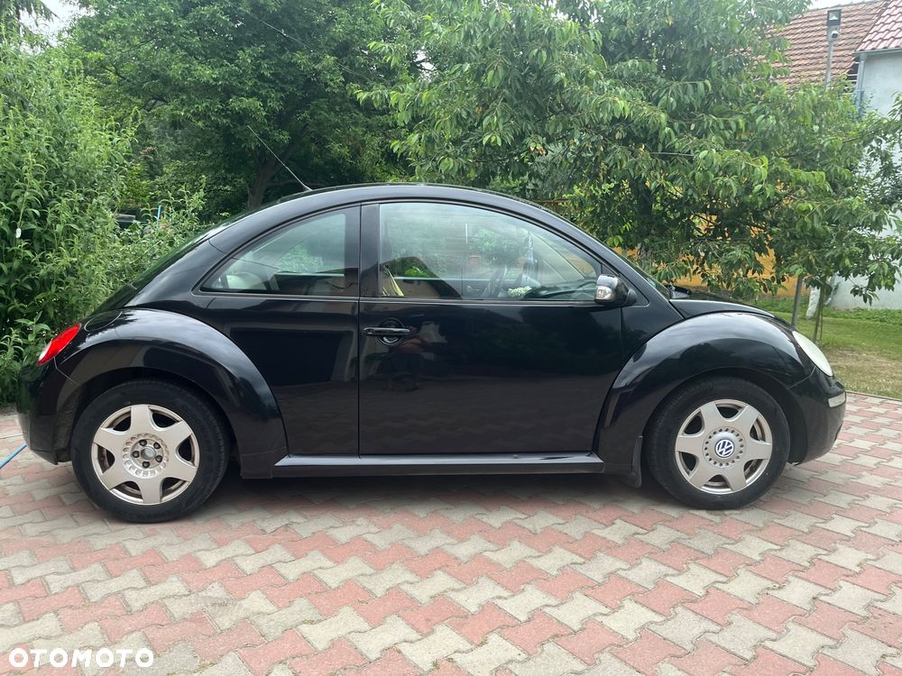 Volkswagen New Beetle 1.6 - 6