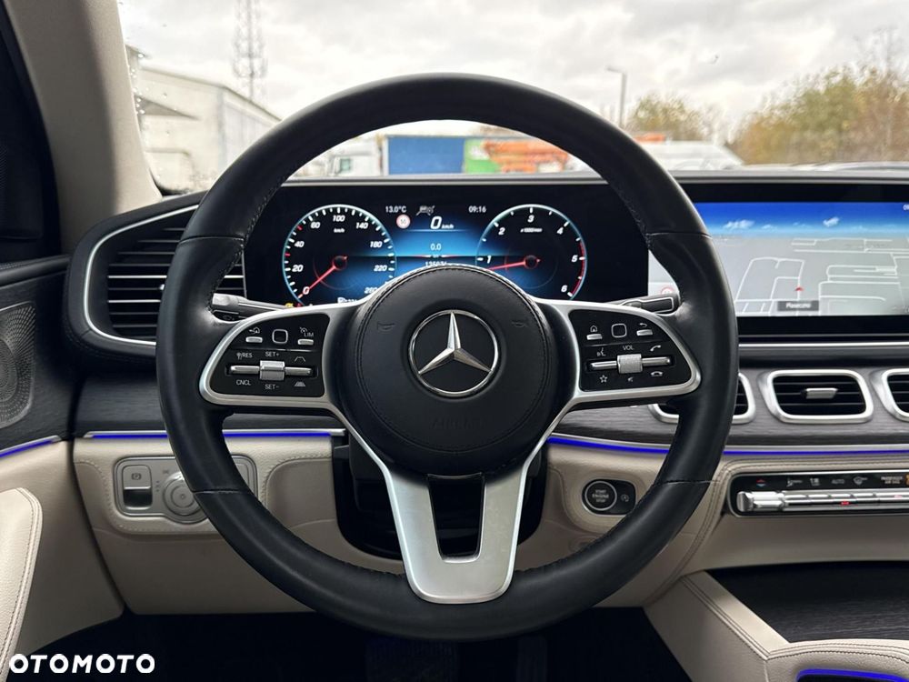 Mercedes-Benz GLE - 24