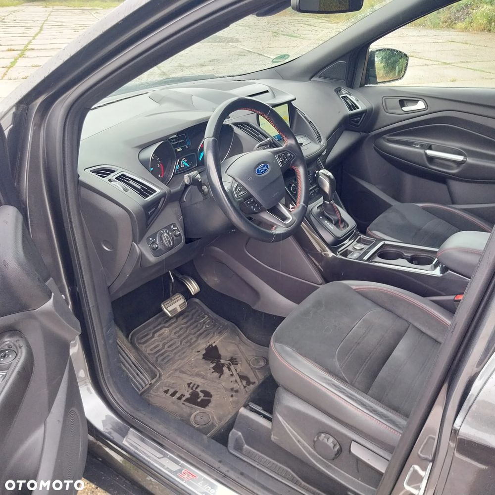 Ford Kuga 2.0 TDCi AWD ST-Line - 6