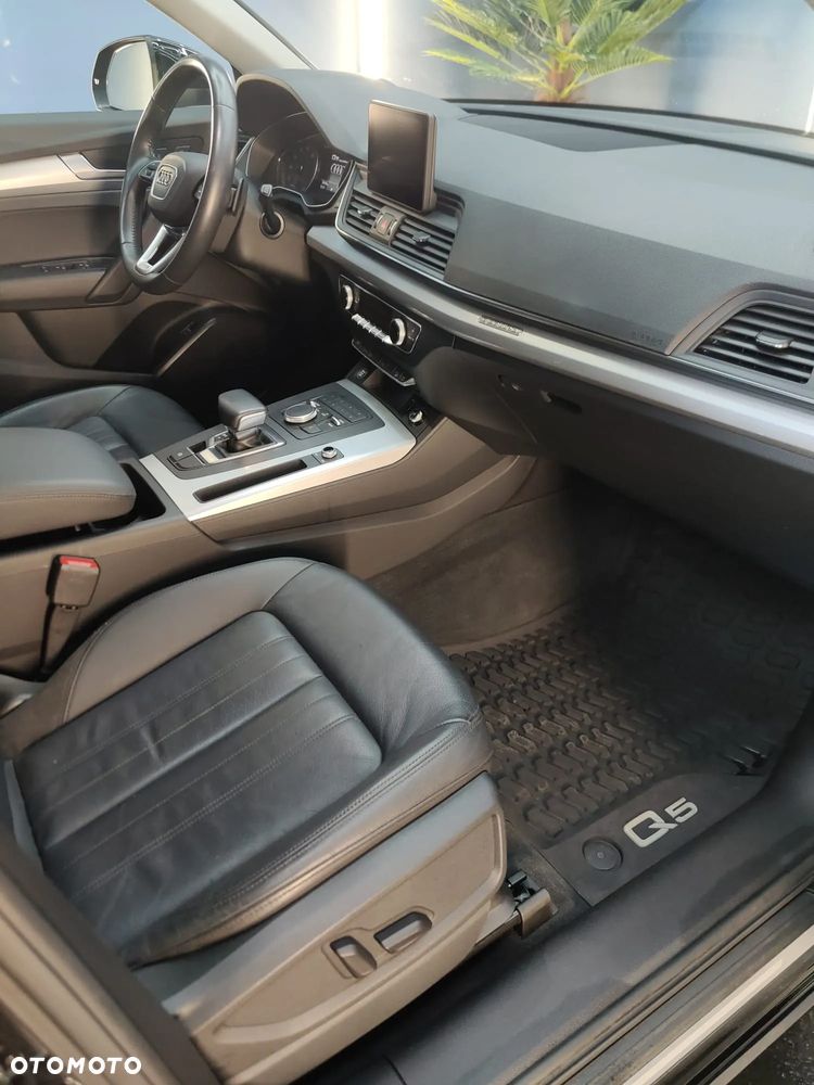 Audi Q5 2.0 TFSI Quattro Design S tronic - 16