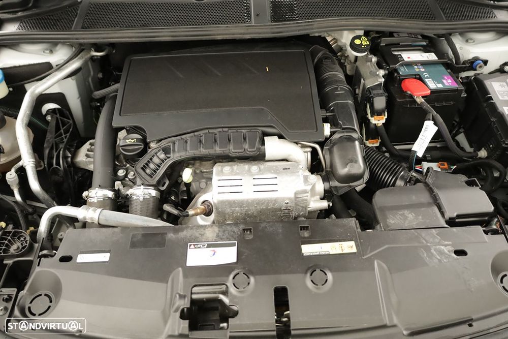 Peugeot 308 1.2 PureTech GT EAT8 - 24