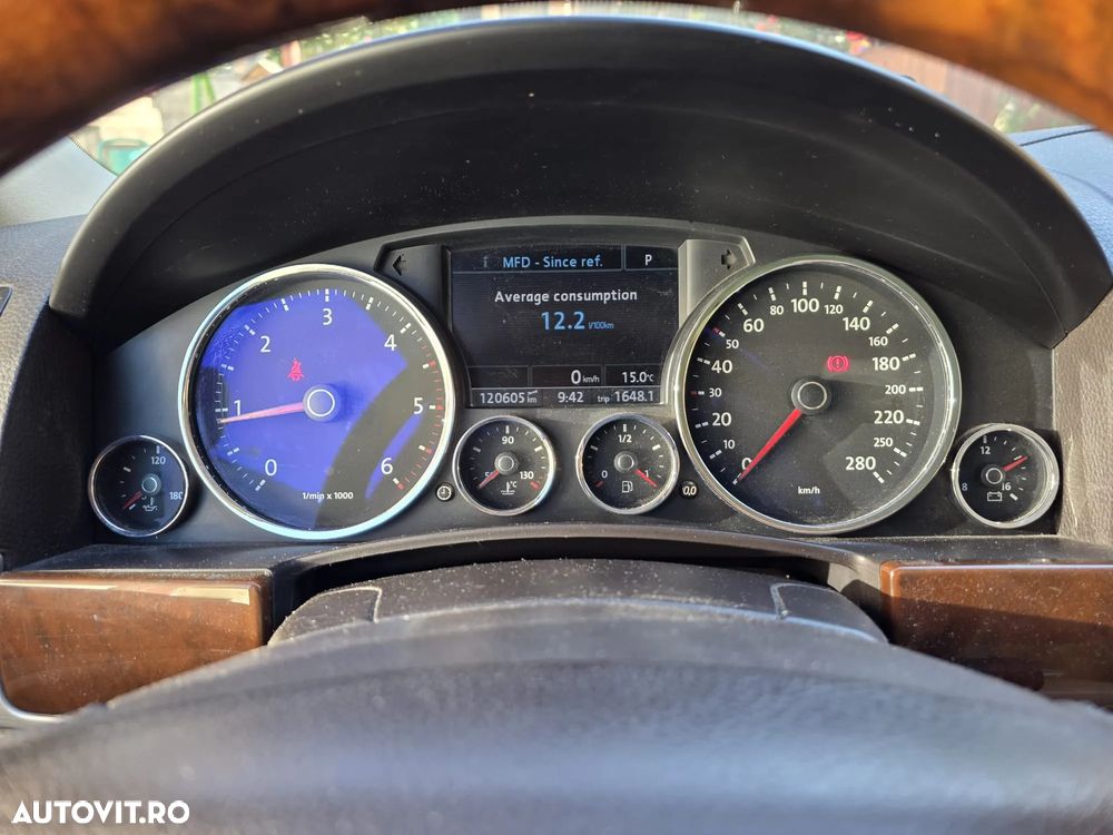 Volkswagen Touareg - 5