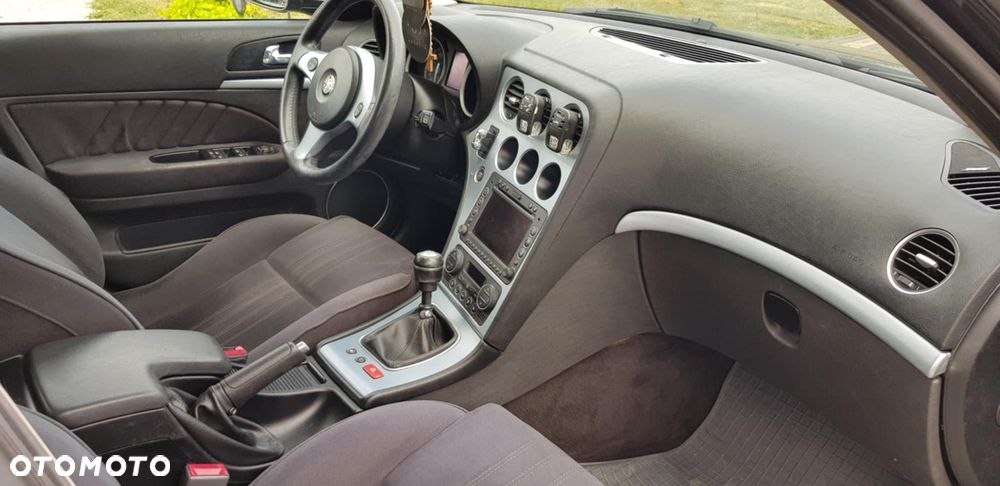 Alfa Romeo 159 2.4JTDM Distinctive - 19