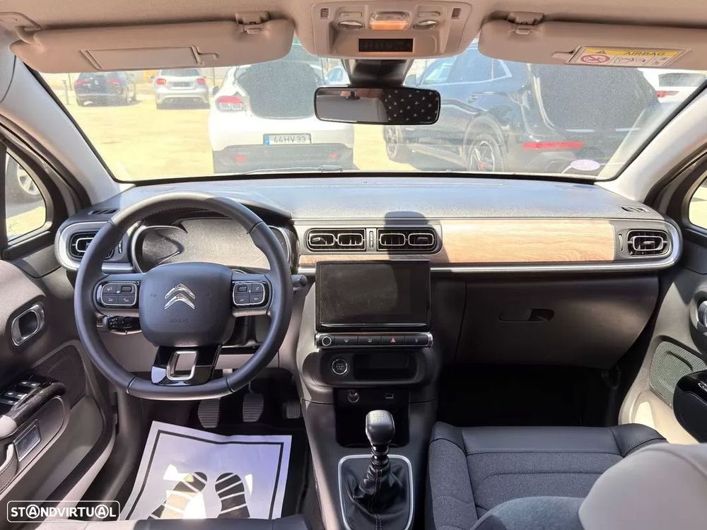 Citroën C3 Pure Tech S&S Shine - 9
