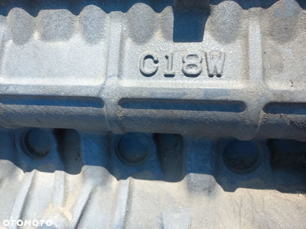 Silnik kubota V3800-DI-T-ET10, 7KBXL,BKBXL03,blok,głowica,turbo,wał,korbowód,tłok,koło rozrządu,zamachowe,wałek,1G5970461,TD04 HL,1G574,V33,V3600,V3800,D662,ISEKI,YANMAR,wtryski,pompa wtryskowa,kompletny silnik,obudowa,E4CG,C18W,V1505D. - 28