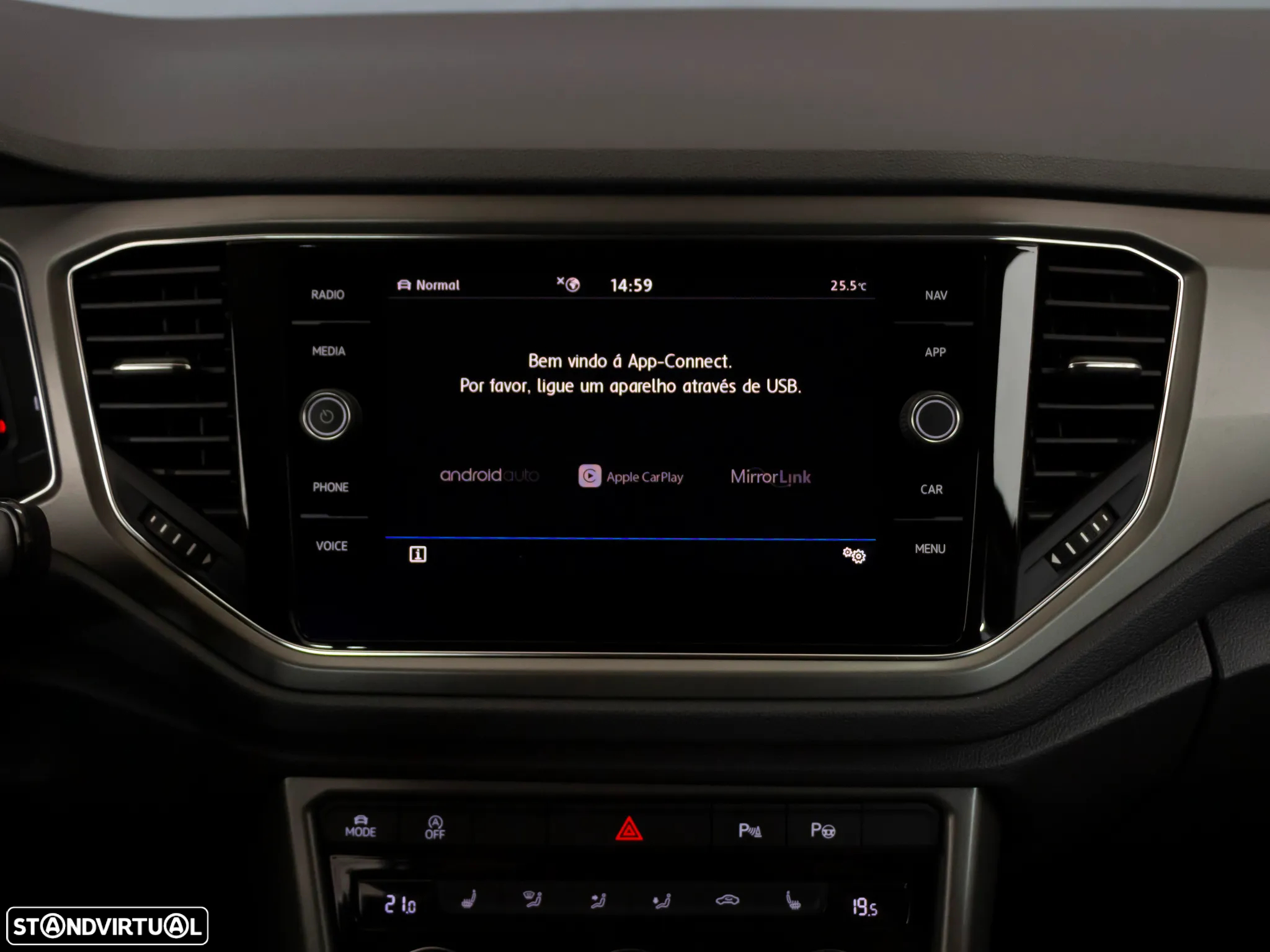 VW T-Roc 1.6 TDI Beats - 34