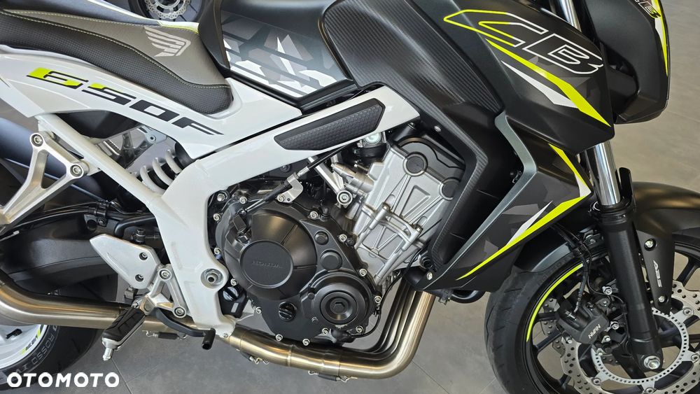 Honda CB - 27