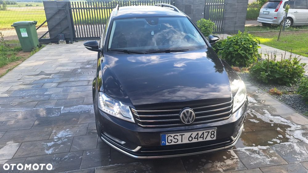 Volkswagen Passat 2.0 TDI Highline DSG - 8