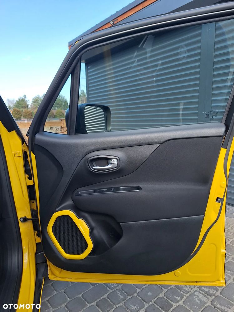 Jeep Renegade 1.0 GSE T3 Turbo Sport FWD S&S - 31