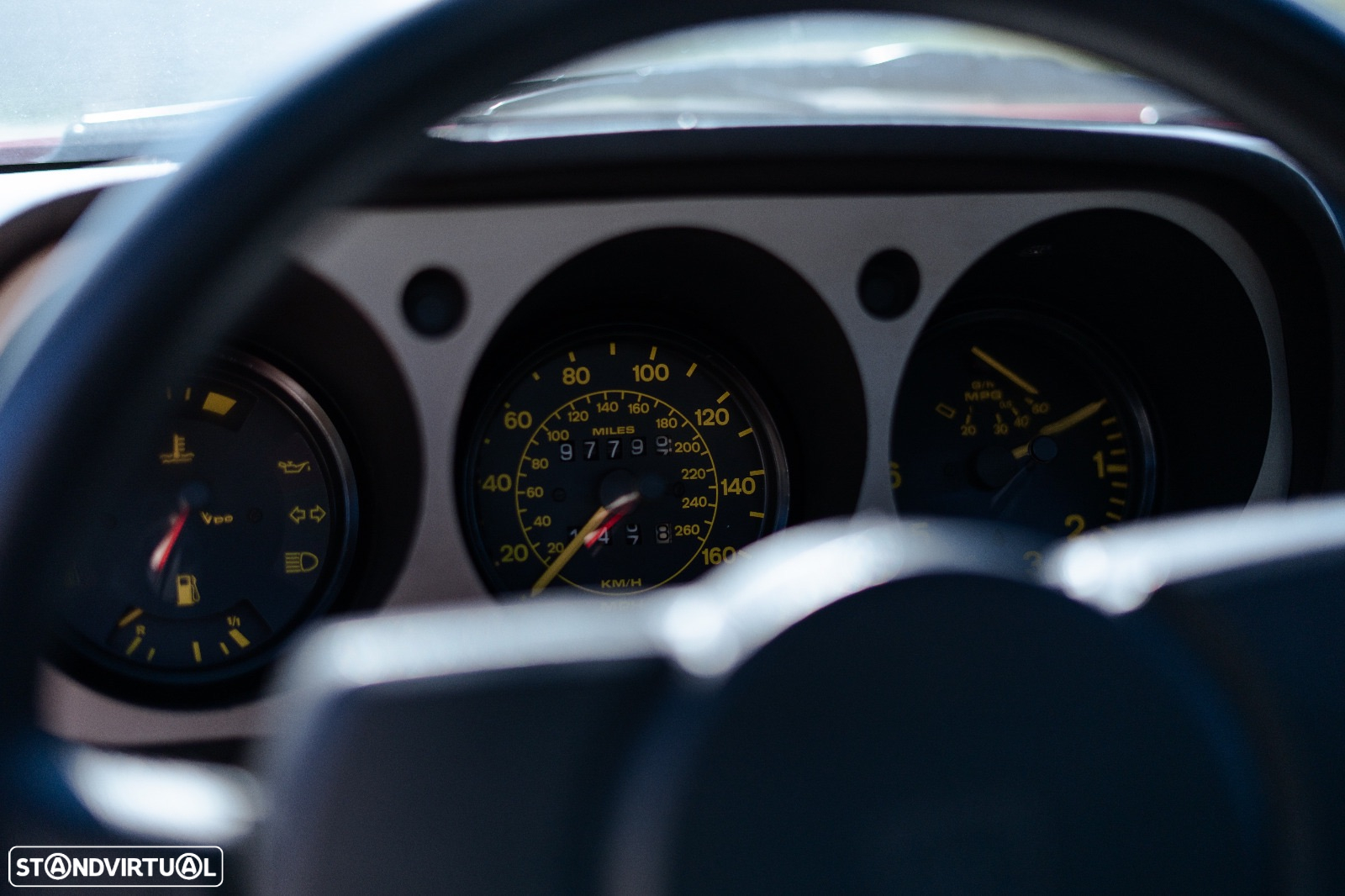 Porsche 944 Standard - 19