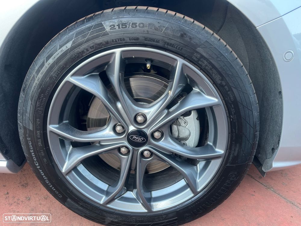 Ford Focus SW 1.0 EcoBoost ST-Line - 20