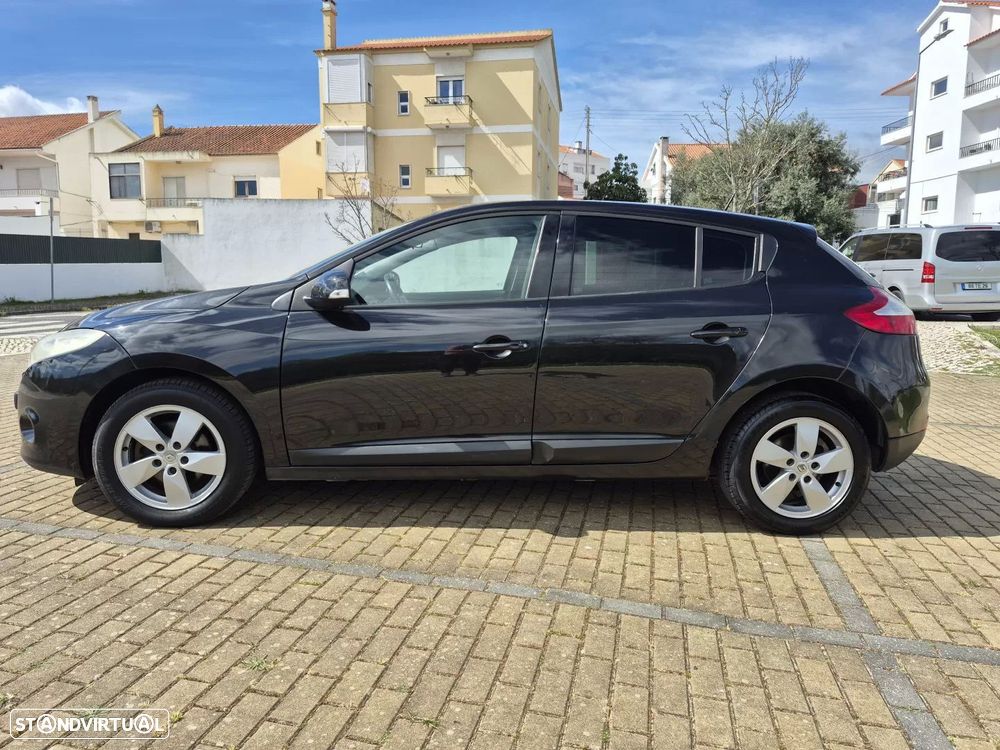 Renault Mégane 1.5 dCi Dynamique SS - 5
