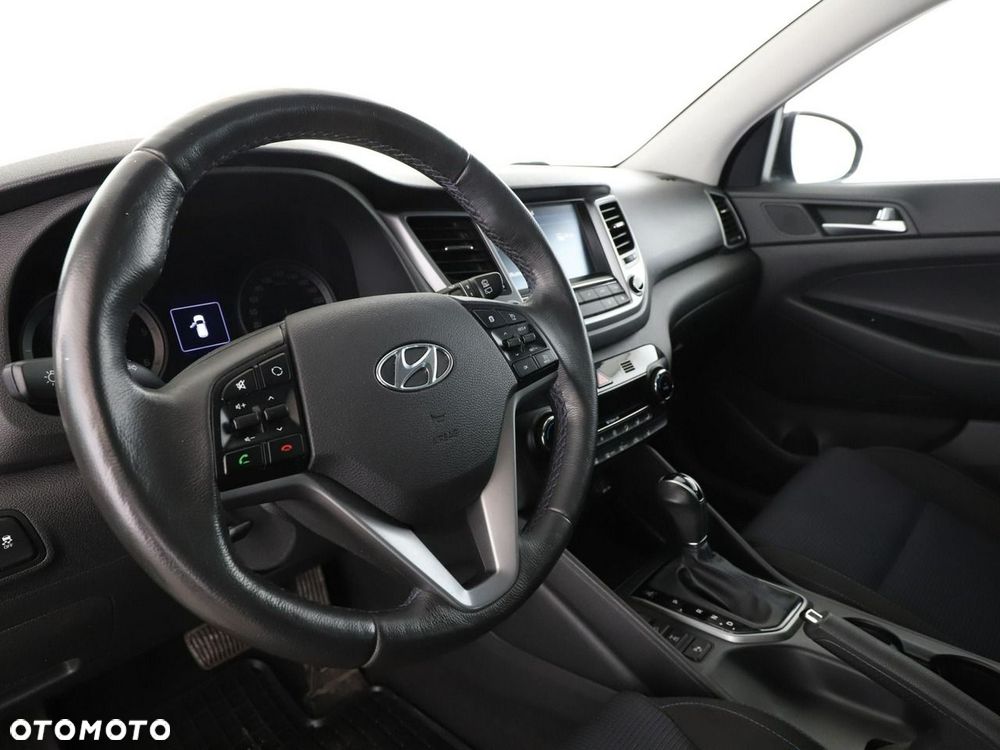 Hyundai Tucson 2.0 CRDi 4WD Automatik Intro Edition - 15