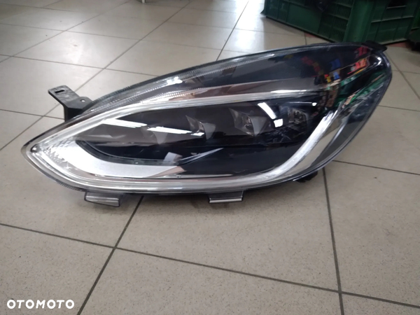 Ford Fiesta Mk8 Reflektor Przód Przedni Lewy J1BB-13101-AD