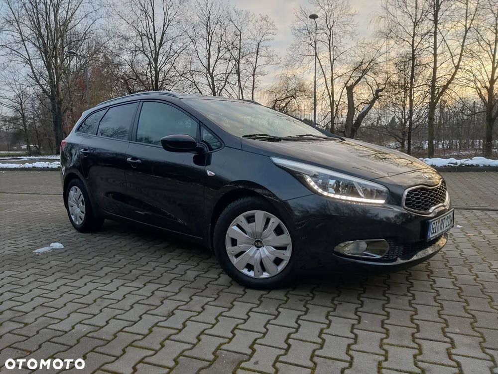 Kia Ceed 1.4 CRDi 90 Spirit - 3