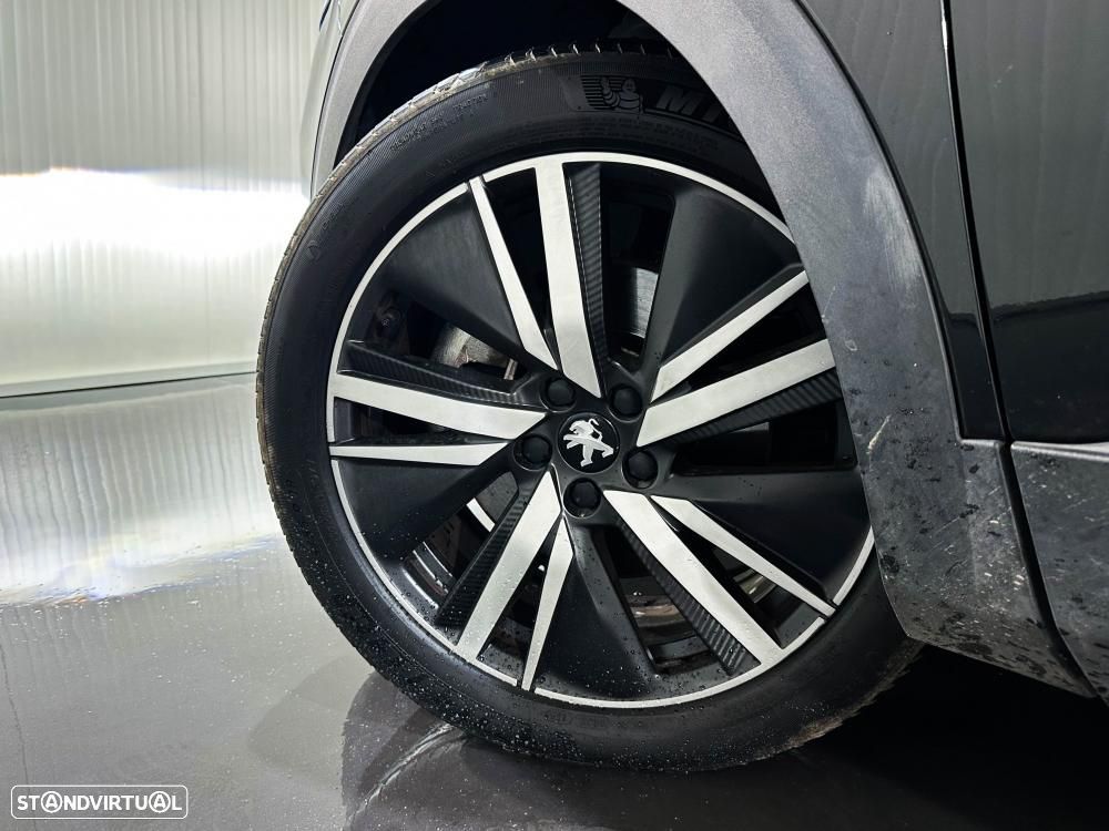 Peugeot 3008 1.6 Hybrid GT Pack e-EAT8 - 35