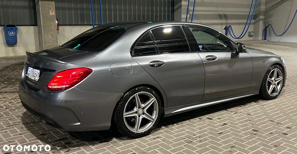 Mercedes-Benz Klasa C 180 7G-TRONIC AMG Line - 2