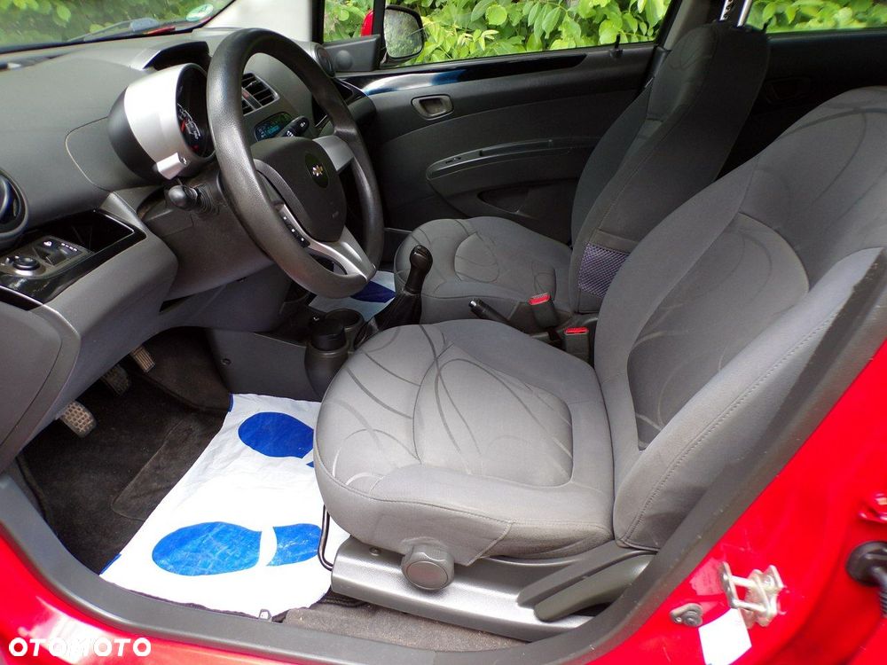 Chevrolet Spark - 18