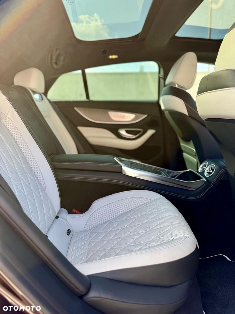 Mercedes-Benz AMG GT 53 4Matic+ Speedshift TCT 9G - 15