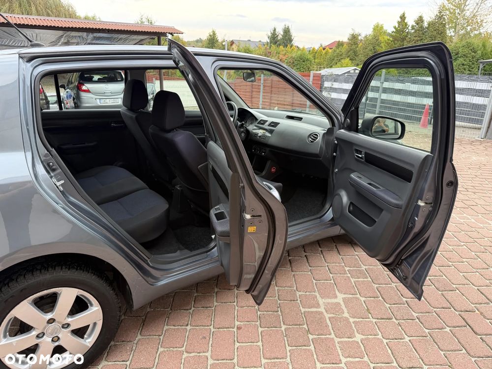 Suzuki Swift 1.3 GS / Premium 4WD - 31