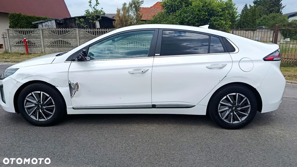 Hyundai IONIQ Advantage - 25