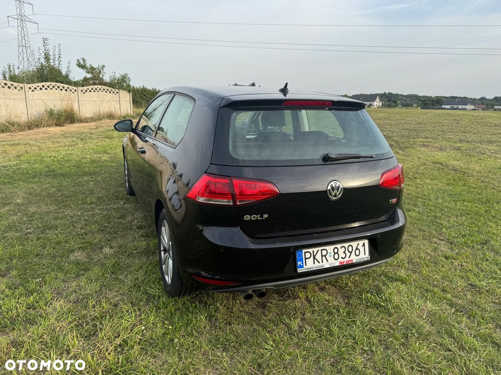 Volkswagen Golf - 38