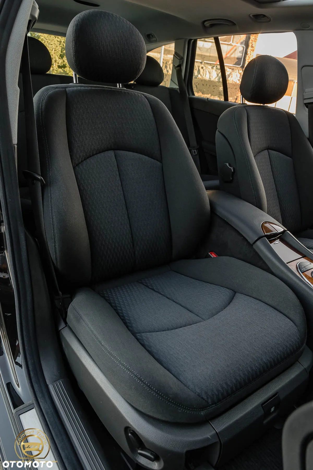 Mercedes-Benz Klasa E 220 CDI T Elegance - 27