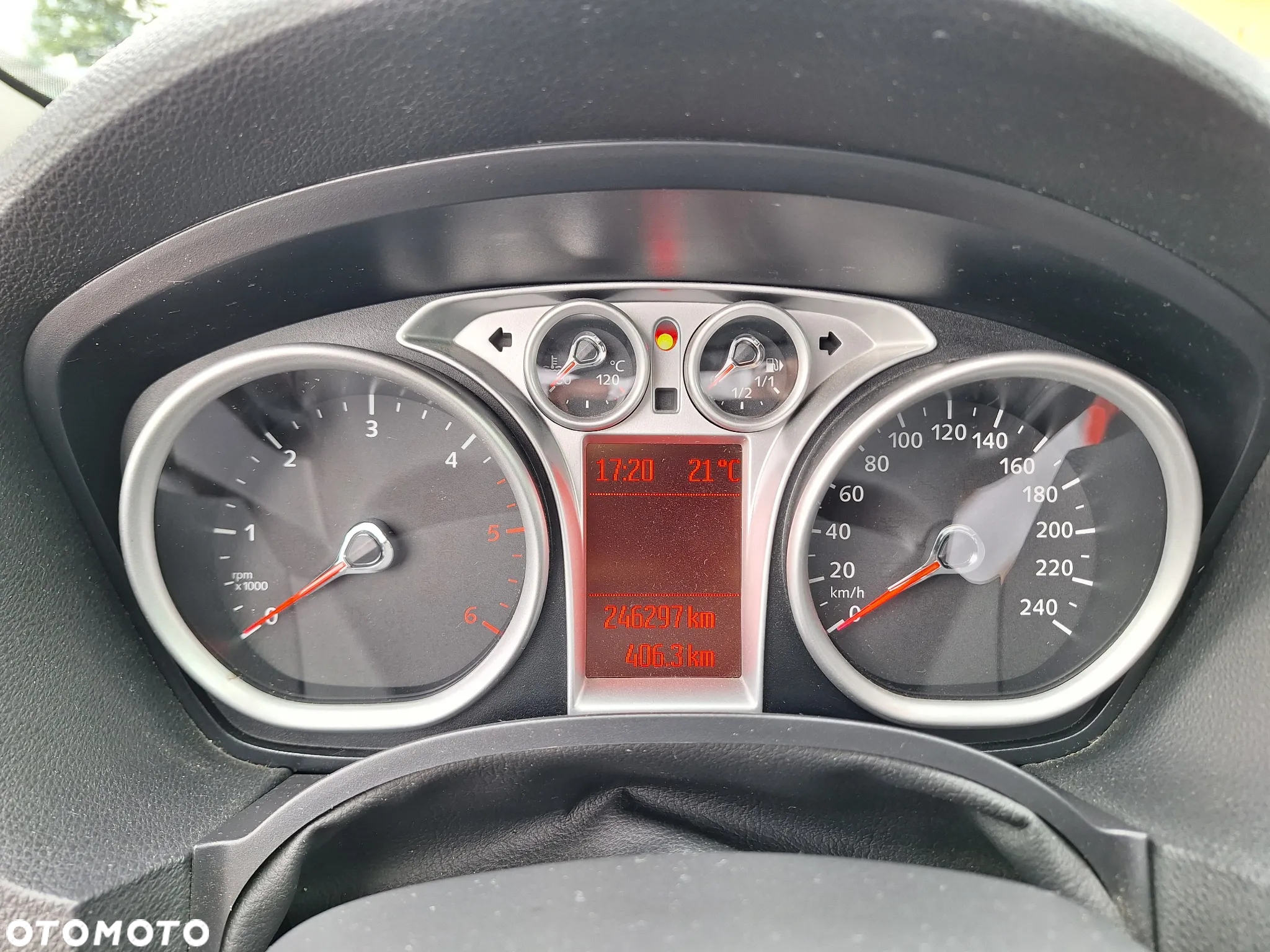 Ford Kuga 2.0 TDCi Titanium - 14