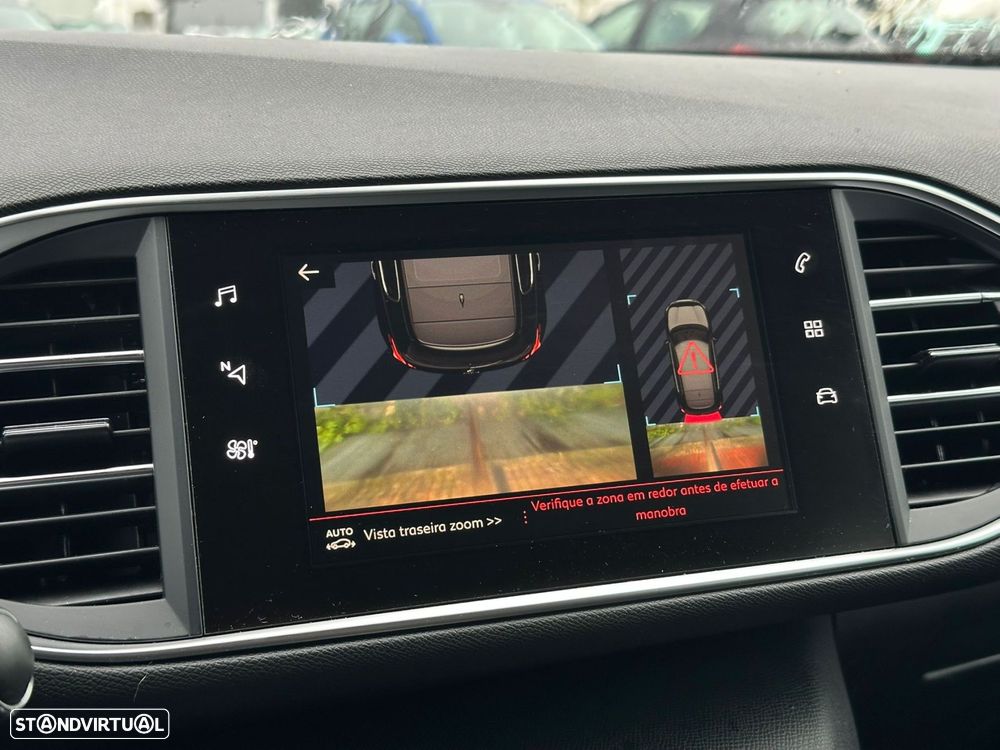 Peugeot 308 1.5 BlueHDi GT Line - 23