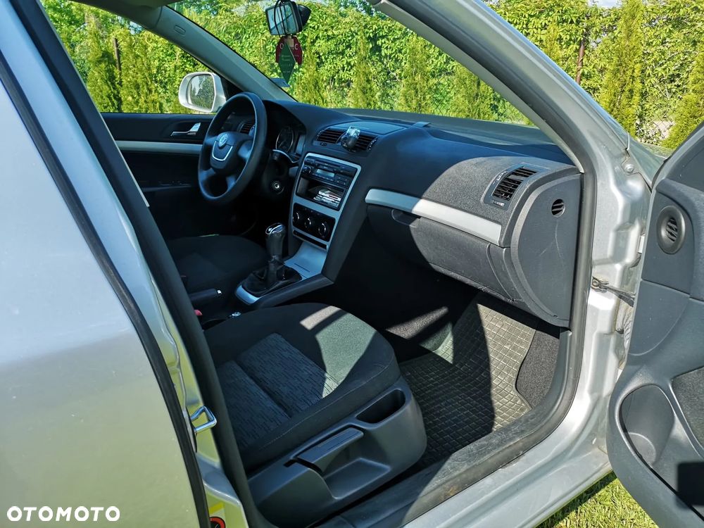 Skoda Octavia 1.4 TSI Ambiente - 17