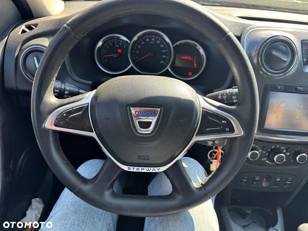 Dacia Logan Blue dCi 95 Stepway - 10