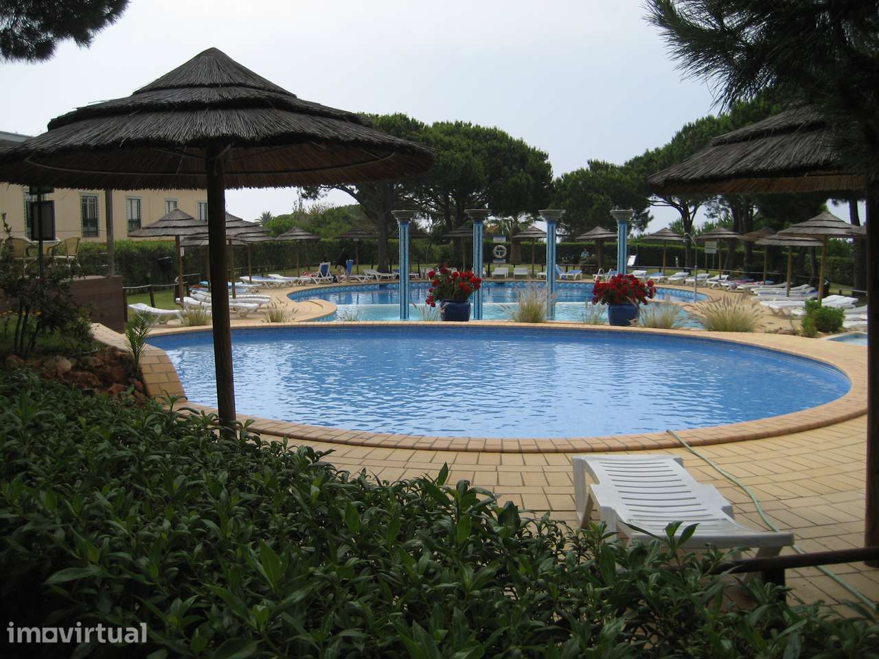 Apartamento T2 (Férias)  2026,  c/ piscina  - Oura - Albufeira. - Grande imagem: 3/24