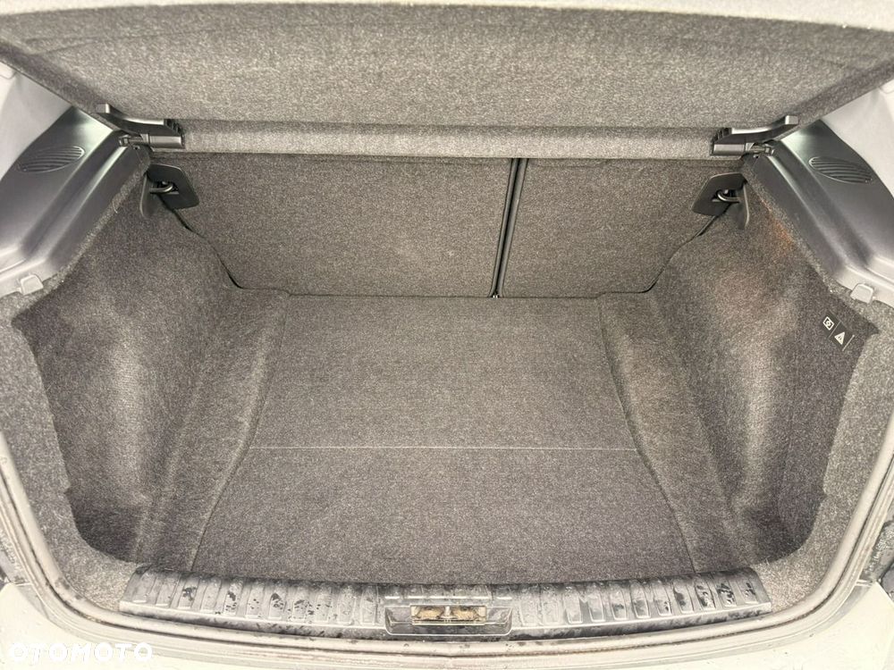 BMW Seria 1 116i - 20
