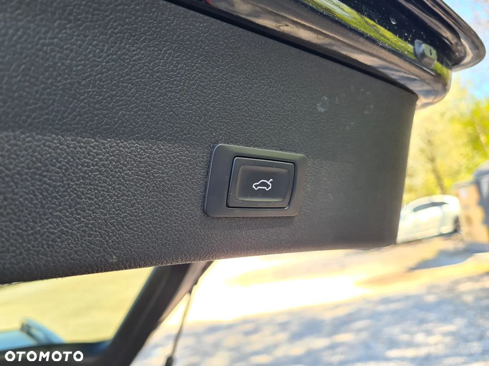 Audi A4 Allroad - 16