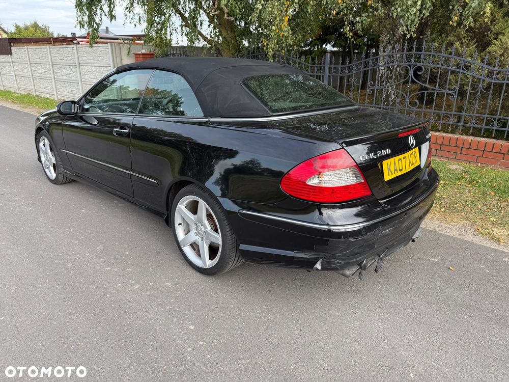Mercedes-Benz CLK - 17